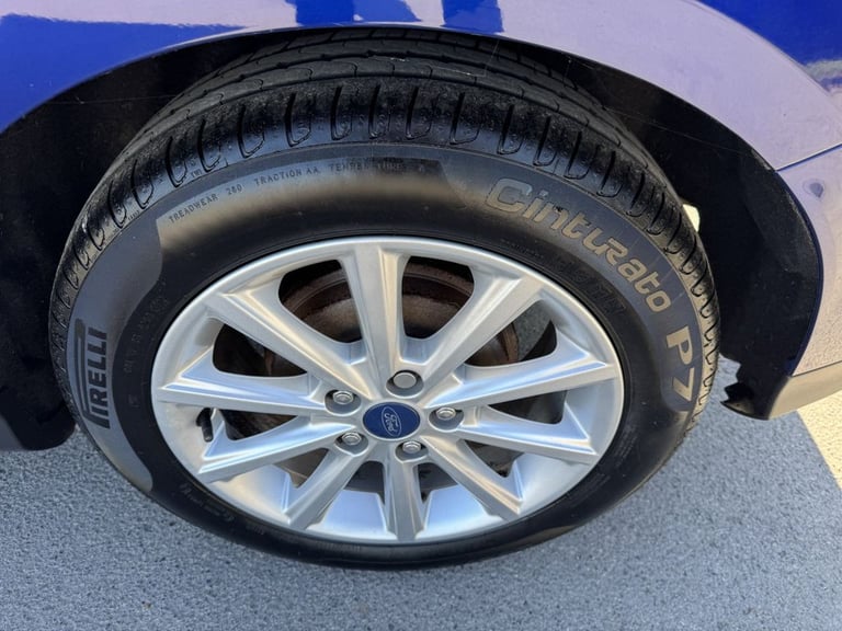 2017 Ford Focus 1.0T EcoBoost Titanium Hatchback 5dr Petrol Auto Euro 6 (s/s) (125 ps) Hatchback ...