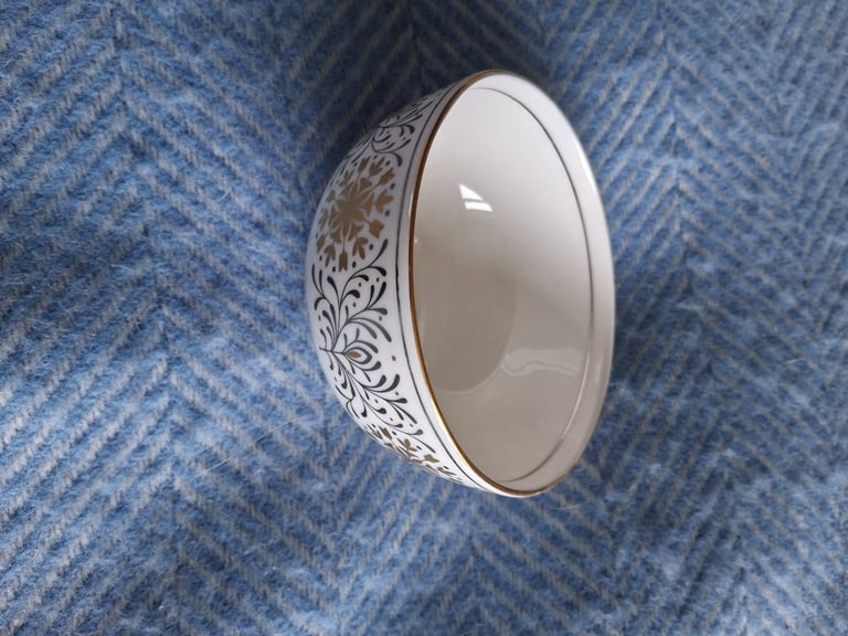 Coalport Spanish Lace china
