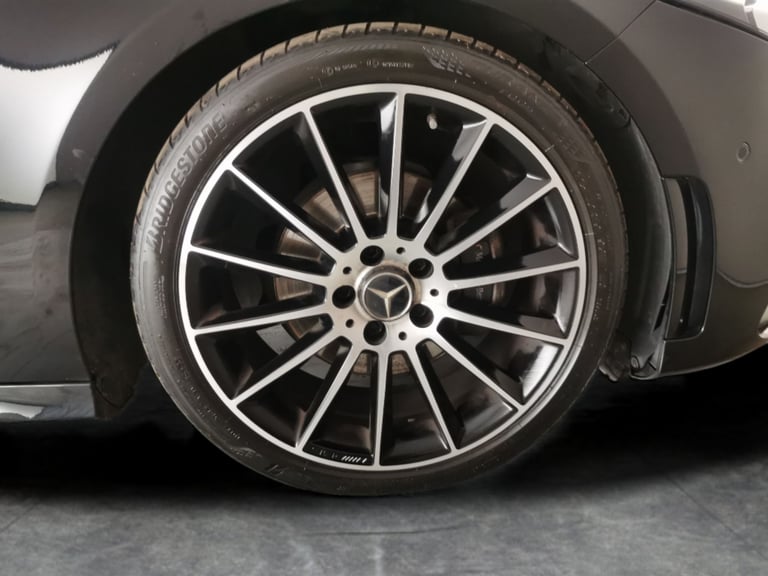 2021 Mercedes-Benz A-Class 2.0 A200d Exclusive Edition Hatchback 5dr Diesel 8G-DCT Euro 6 (s/s) (...