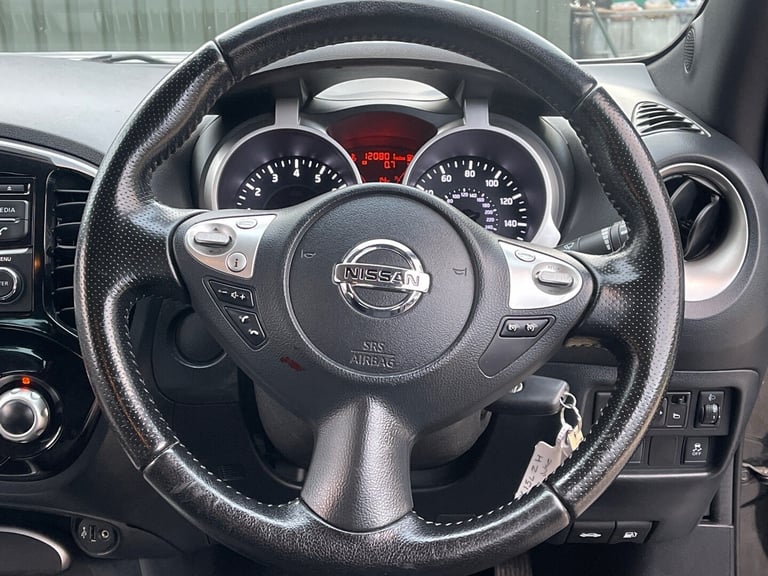 NISSAN JUKE 1.2 DIG-T Acenta Black Manual Petrol 2015