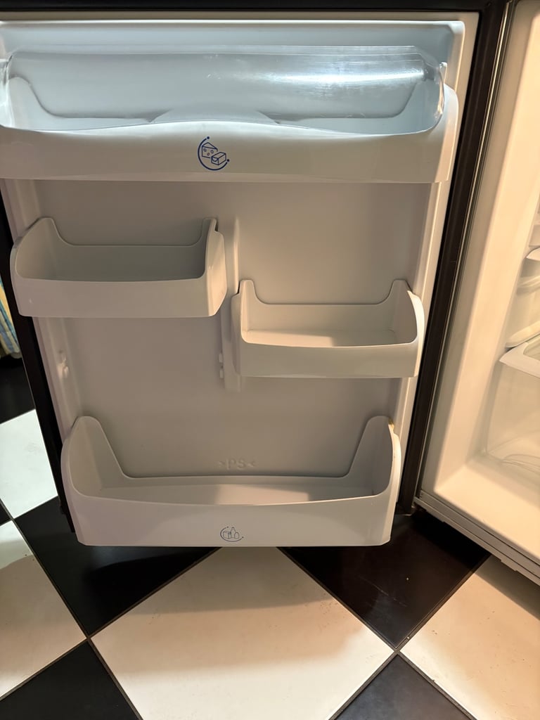 Undercounter fridge free delivery