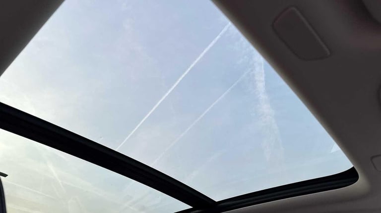 2024 Volvo XC60 Ultimate, B5 AWD Mild hybrid, Petrol, Dark ESTATE Petrol/Electric Hybrid Automatic