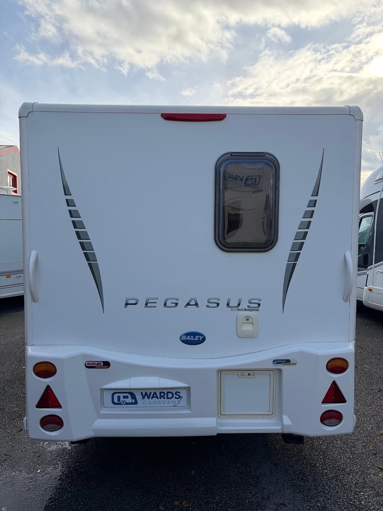 Bailey Pegasus GT65 Rimini 4 berth 2013 mover ***GREAT CONDITION***