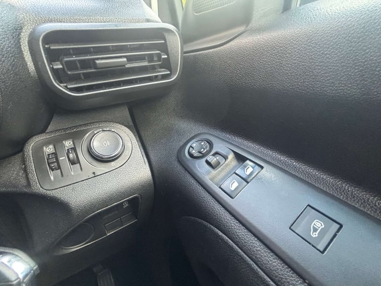 2021 Vauxhall Combo 1.5 Combo 2000 Sportive S/S Panel Van Diesel Manual