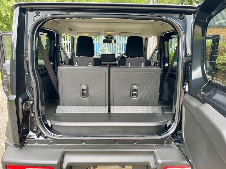 2024 Suzuki Jimny 1.5 AUTO JC 4X4 * BRAND NEW 4 SEATS REVERSE CAMERA APPLE PLAY 4x4 Petrol Automatic