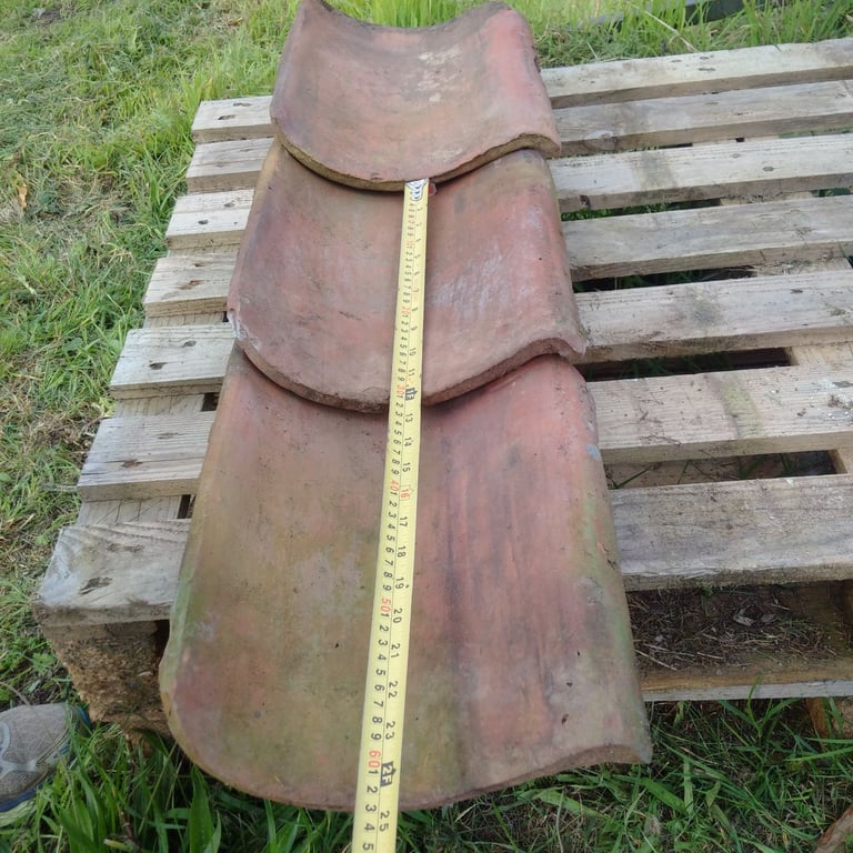 1100+ Reclaimed, handmade antique red clay 'Dutch' Pantiles
