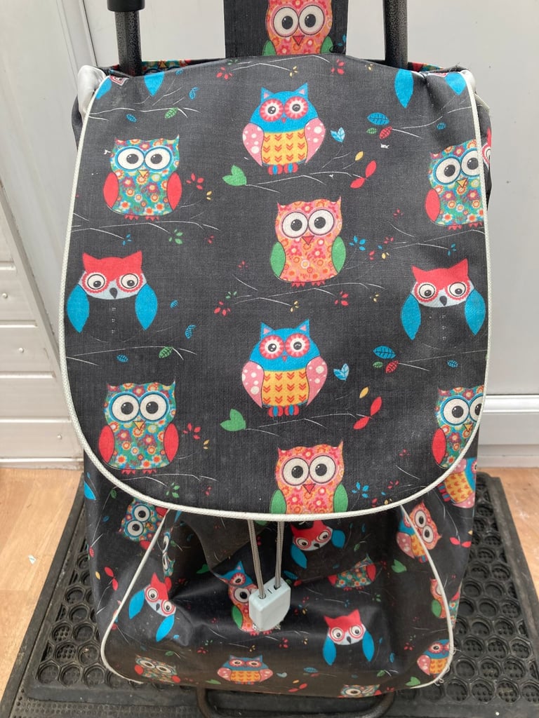 Trolley Shopping Bag with Owl design – collect only