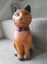 image for WOODEN CAT ORNAMENT EXCELLENT QUALITY 