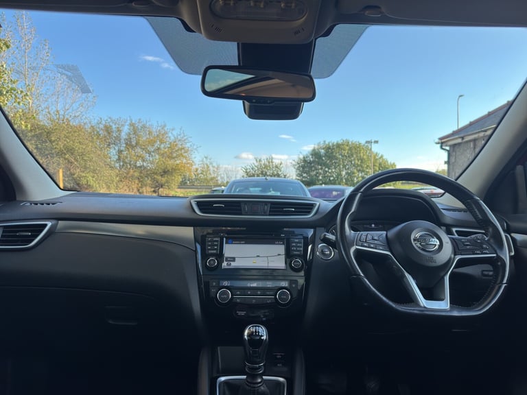 2018 Nissan Qashqai 1.2 DiG-T N-Connecta 5dr HATCHBACK Petrol Manual
