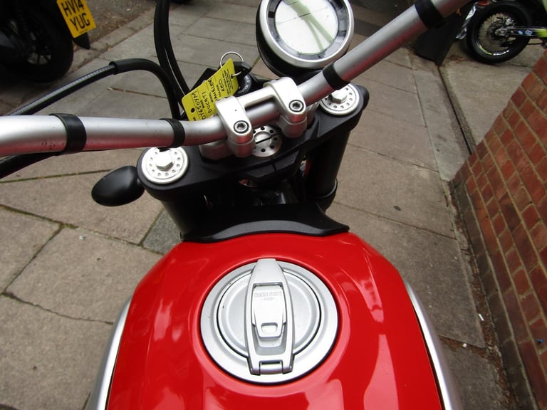 DUCATI SCRAMBLER 800  FULL SERVICE , ONE PREVIOUS OWNER ,VERY LOW MILES
