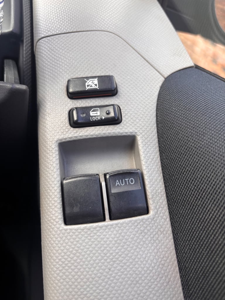 Toyota, YARIS, Hatchback, 2007, Manual, 1296 (cc), 5 doors