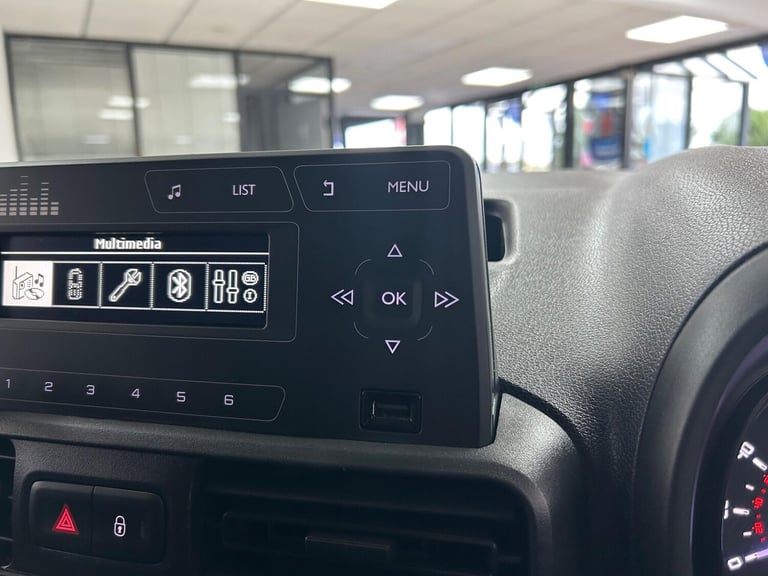2021 Toyota ProAce 1.5 BlueHDi Active Short Panel Van SWB Euro 6 5dr PANEL VAN Diesel Manual