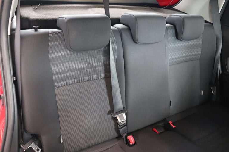 2016 Toyota Yaris 1.3 Yaris Icon VVT-I 5dr Hatchback Petrol Manual