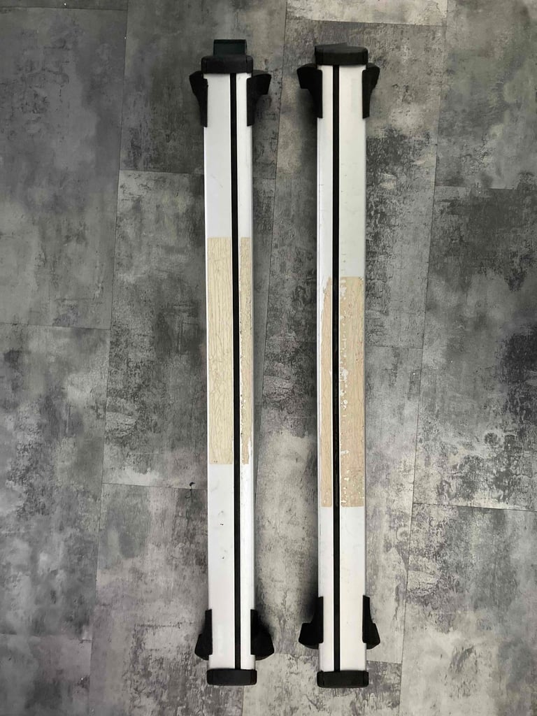 Yakima car roof bars