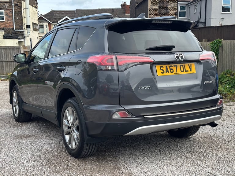 2017 Toyota RAV4 2.0 D-4D Excel TSS 5dr [Nav] 2WD ESTATE Diesel Manual