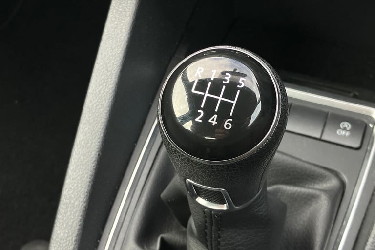 2017 Volkswagen Jetta 1.4 TSI S 4dr Saloon PETROL Manual
