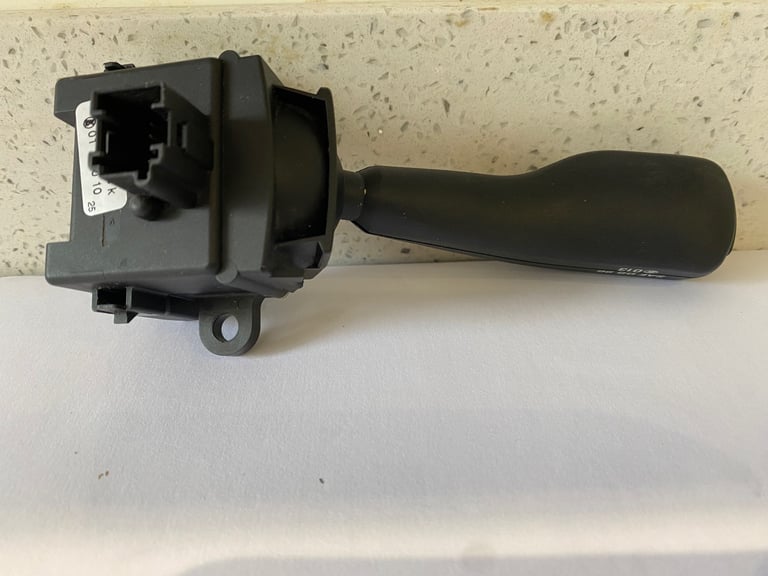 BMW 5Series Indicator Arm