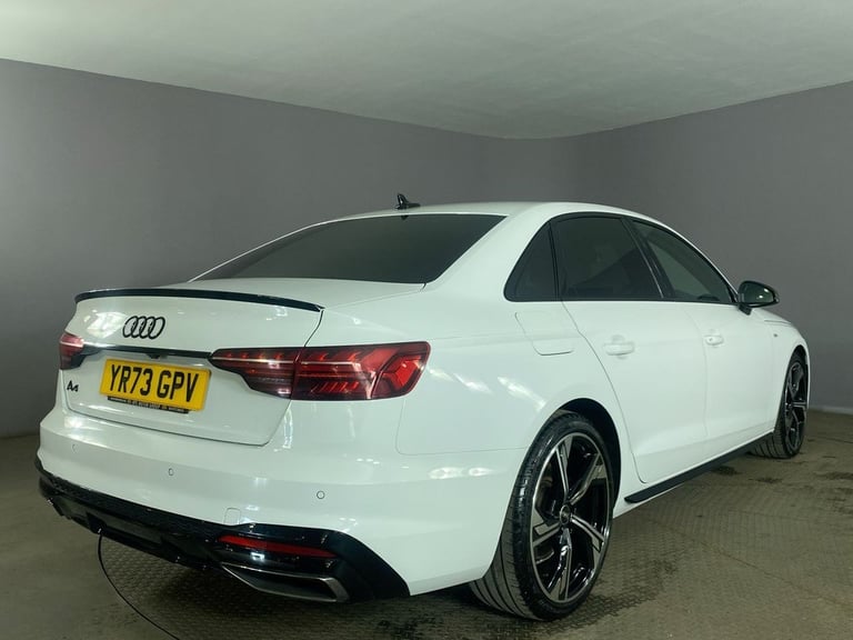 2023 73 AUDI A4 2.0 TFSI 35 BLACK EDITION SALOON 4DR PETROL S TRONIC EURO 6 (S/S