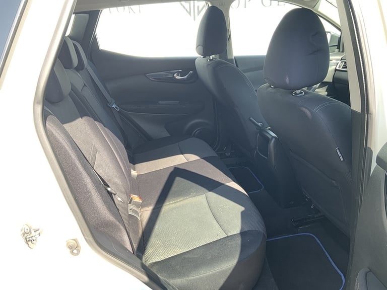 2017 Nissan Qashqai DIG-T Acenta SUV Petrol Manual