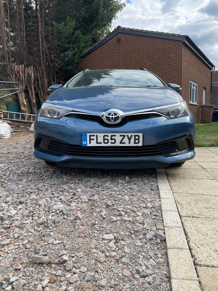 Toyota, AURIS, Estate, 2015, Manual, 1364 (cc), 5 doors
