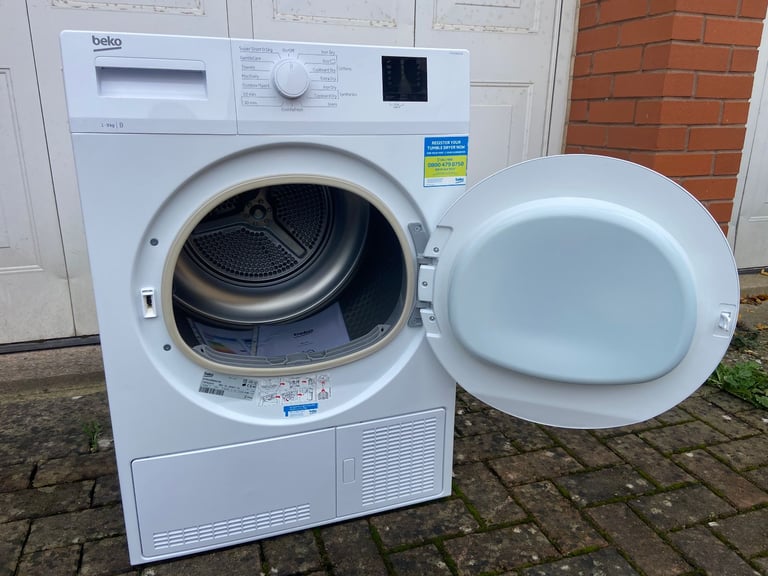 BEKO Condenser tumble dryer 9kg drum. Like a new. I'm happy to deliver in Bristol for free.