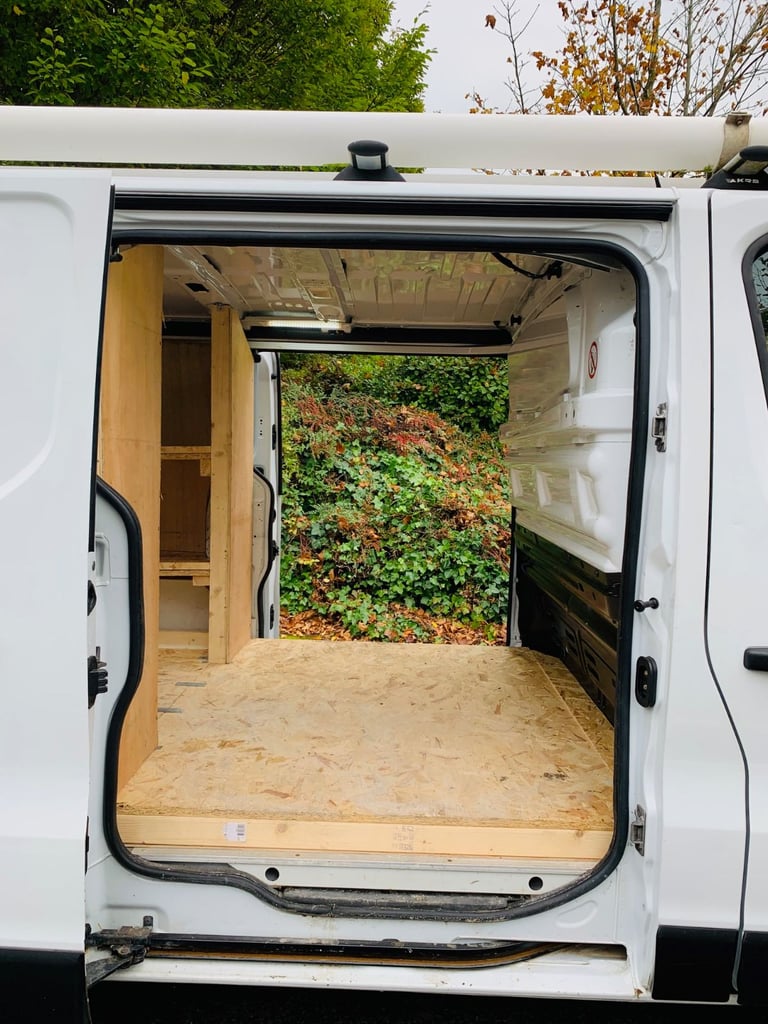 2014 1.6 CDTI EX BT VAUXHALL VIVARO VAN LOW 113000 MILES MOT till 8/2026 TRAFIC NV300 NO VAT