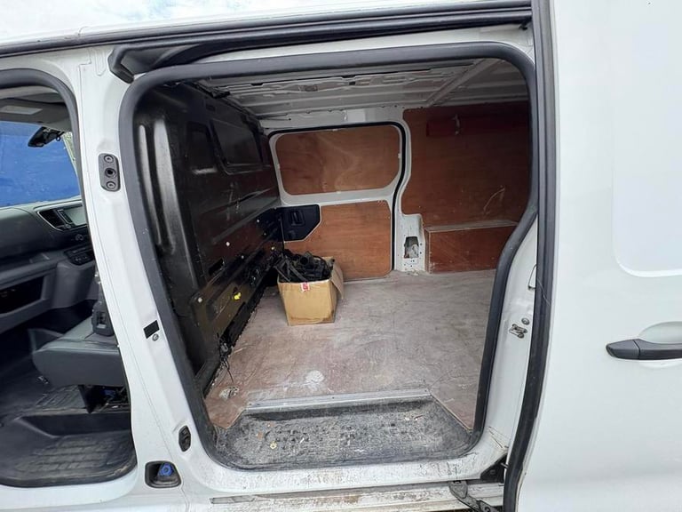 2017 Citroen Dispatch 1200 1.6 BlueHDi 95 Van Enterprise PANEL VAN DIESEL Manual