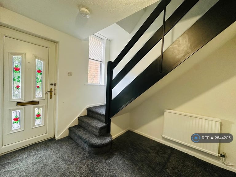 3 bedroom house in Barn Meadow, Bamber Bridge, Preston, PR5 (3 bed) (#2644205)