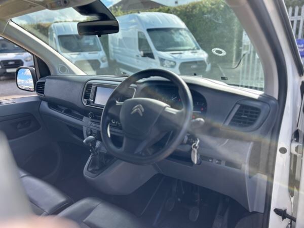 2020 Citroen Dispatch 1200 1.5 BlueHDi 100 Van Enterprise PANEL VAN Diesel Manual