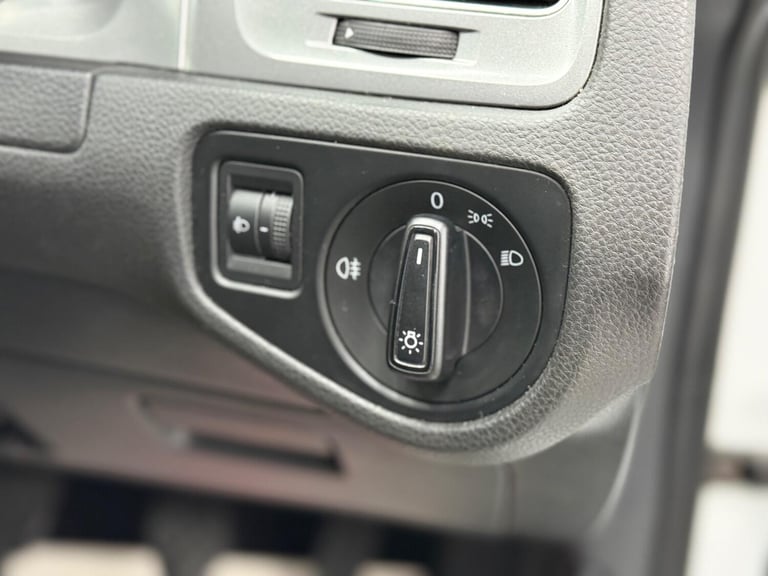 VOLKSWAGEN GOLF 1.6 TDI BlueMotion Tech S 2015