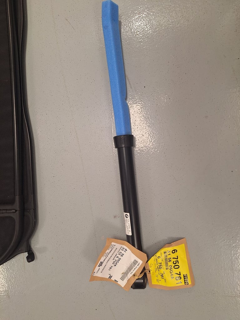 BMW shock absorber part number 6750781