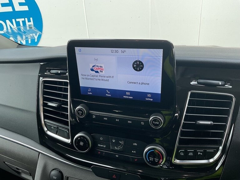 2021 Ford Tourneo Custom 320 EcoBlue Titanium 8 Seat Minibus Diesel Manual