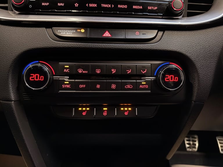 2022 Kia Pro Ceed Kia ProCeed GT-Line Estate ISG  Fusion White  49 900 Miles 