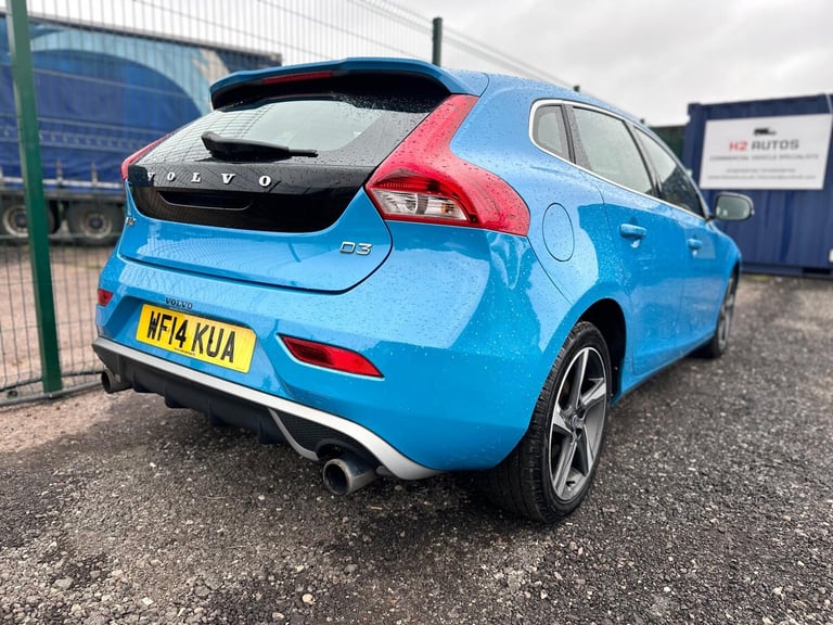 2014 Volvo V40 2.0 D3 R-Design Euro 5 (s/s) 5dr HATCHBACK Diesel Manual