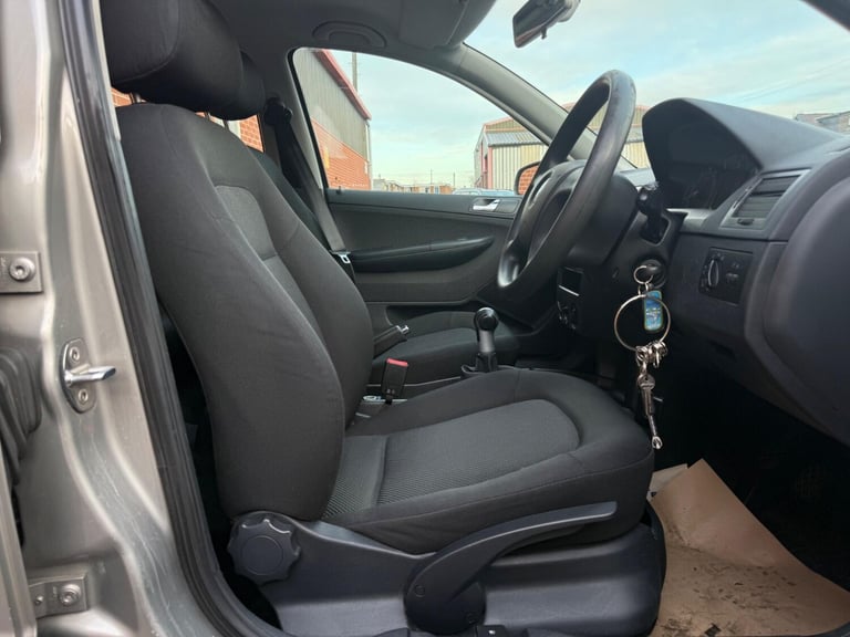 2007 Skoda Fabia 1.2 HTP 12V Ambiente 5dr HATCHBACK Petrol Manual