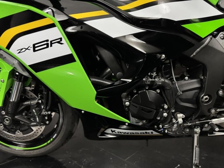 Kawasaki Ninja ZX6R Performance Edition 2025