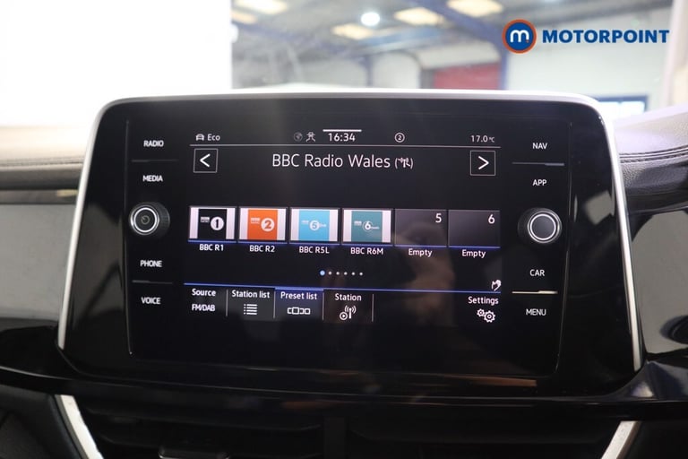 2022 Volkswagen T-Roc 1.5 TSI R-Line 5dr HATCHBACK PETROL Manual