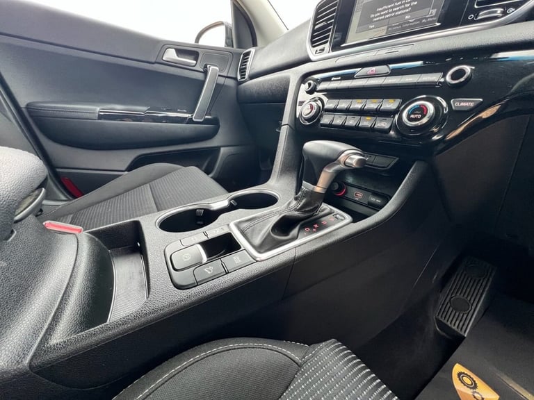 2019 Kia Sportage 1.6 CRDi ISG 2 5dr DCT Auto ESTATE DIESEL Automatic