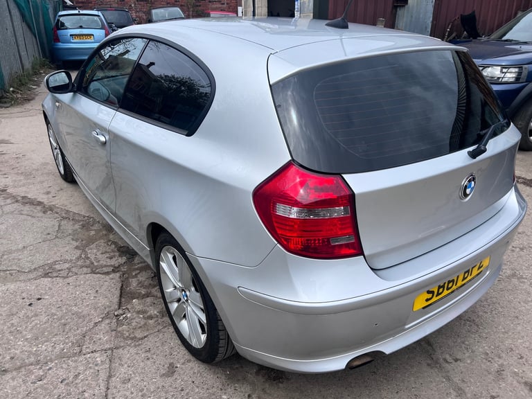 BMW, 1 SERIES, Hatchback, 2011, Manual, 1995 (cc), 3 doors