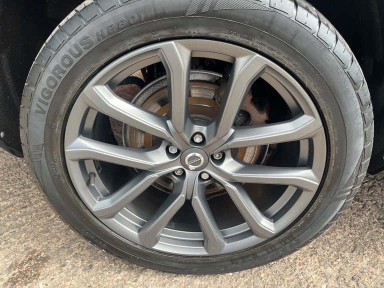 2016 Volvo XC90 2.0 D5 Momentum Geartronic 4WD Euro 6 (s/s) 5dr ESTATE Diesel Automatic