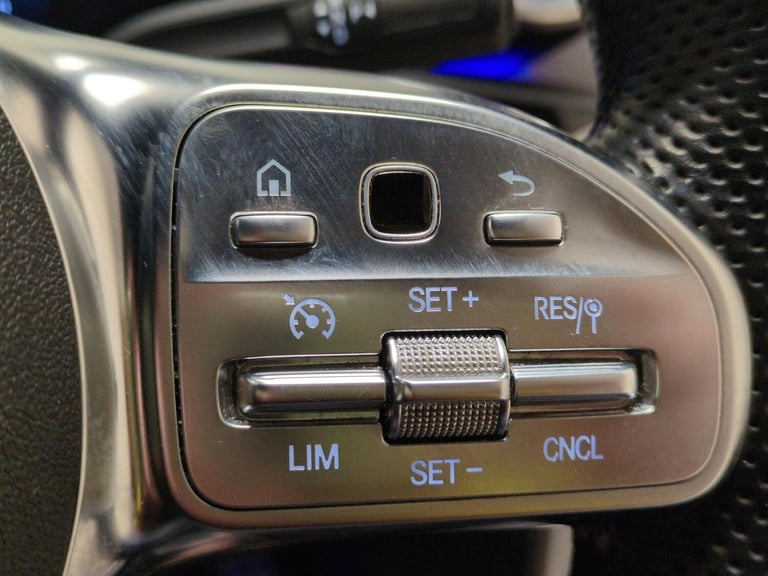 2021 Mercedes-Benz A-Class 1.3 A200 AMG Line Edition (Executive) Hatchback 5dr Petrol 7G-DCT Euro...