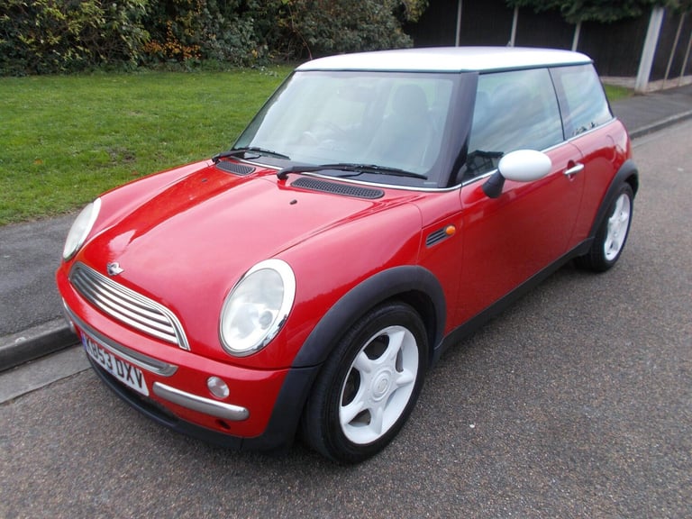  MINI Hatch 1.6 Cooper CVT Euro 3 3dr Petrol Automatic