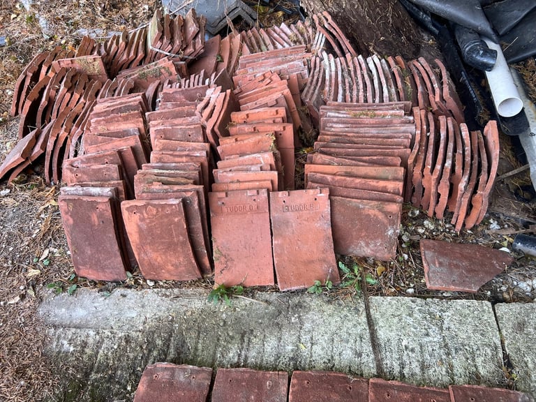 image for Tudor roof tiles