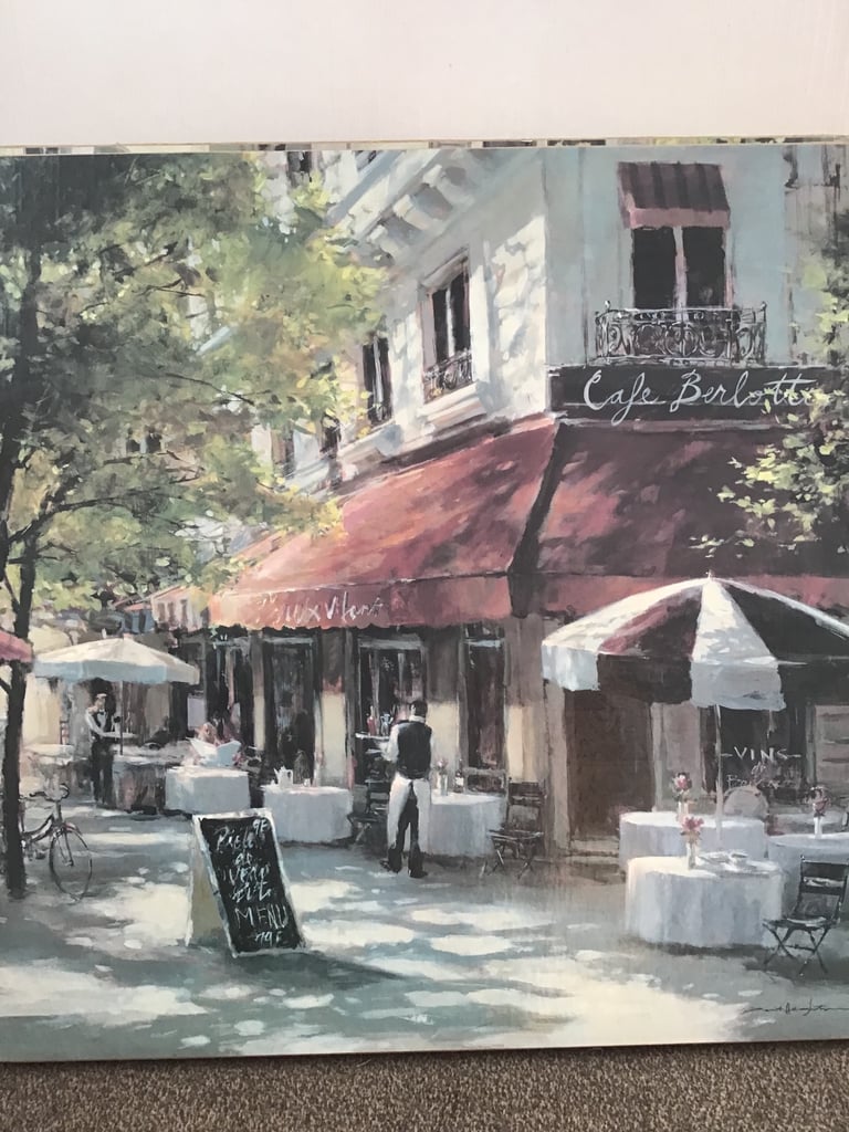Two French scenes