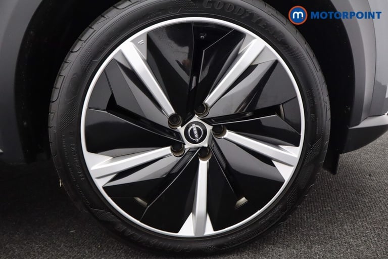 2023 Nissan Juke 1.6 Hybrid Tekna-Plus 5dr Auto SUV Hybrid Automatic