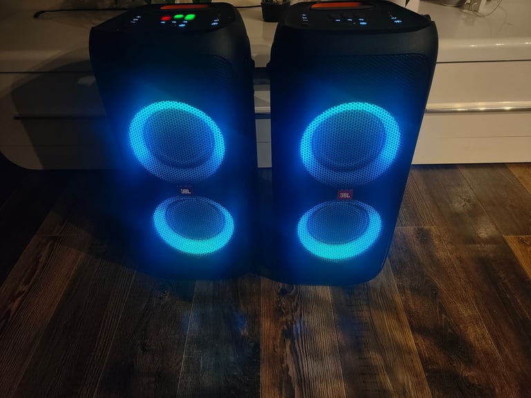 image for JBL partyboc 310