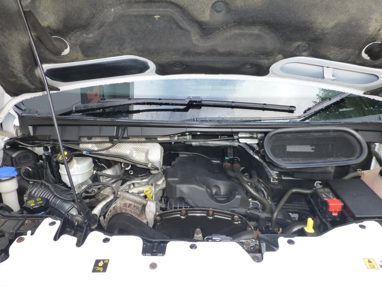 £  46 A WEEK -  2015  FORD TRANSIT 350 L3H3 LWB 2.2 VAN AIR CON S/H EX UK POWER