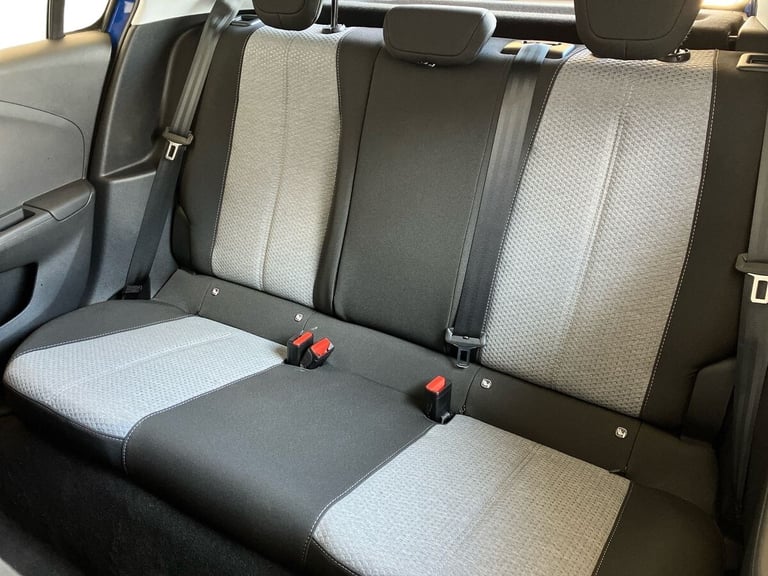 2024 Vauxhall Corsa 100kW Design 50kWh 5dr Auto Hatchback Electric Automatic