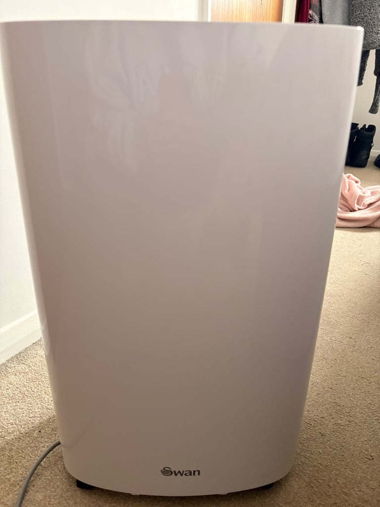 Swan 20 Litre Low Energy Dehumidifier 
