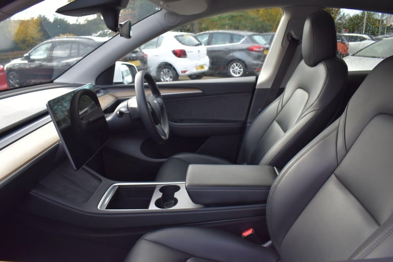 2022 Tesla Model Y (Dual Motor) Long Range Auto 4WDE 5dr MPV Electric Automatic